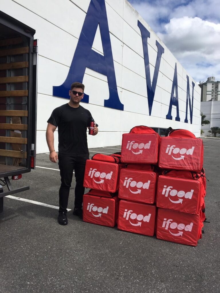 imgi_4_iFood-Troca-de-Bags-Case-Sound-3-768×1024