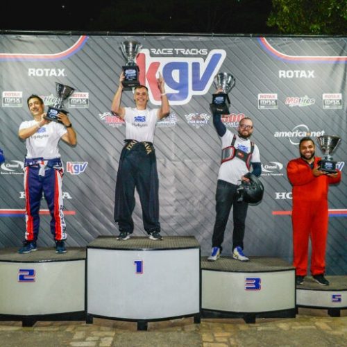 imgi_11_Tigabytes-Raceday-391-768×512